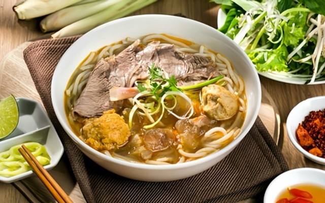 Bún Bò Huế Hoàng Thành - Khâm Thiên