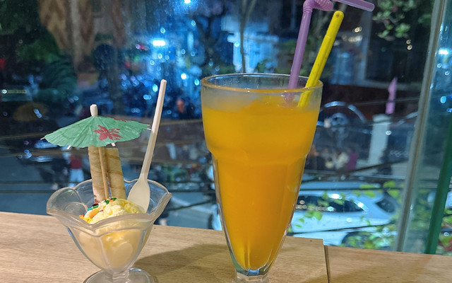 Tiệm Ăn Vặt Bà Hương - Đồ Ăn Đủ Loại