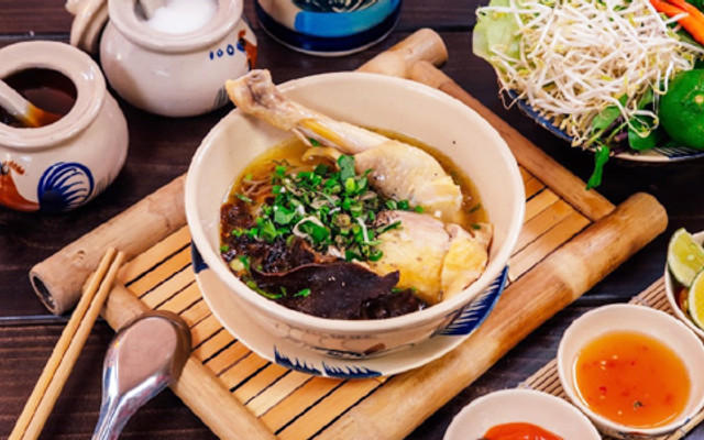 Tiệm Bún 1990 - Bún Thang, Bún Măng Vịt & Miến Gà Ta