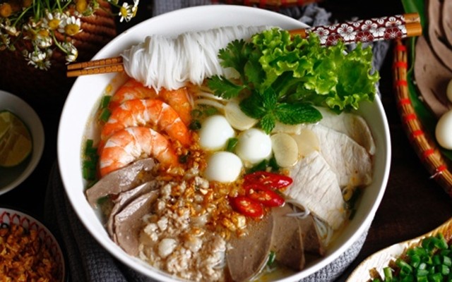 Hủ Tíu Nam Vang Phi Yến