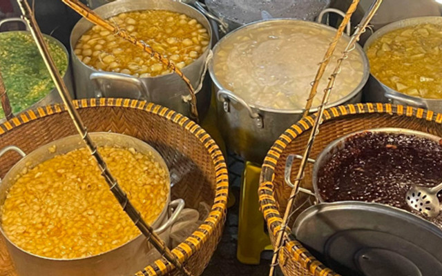 Gánh Chè - 81 Lý Tự Trọng