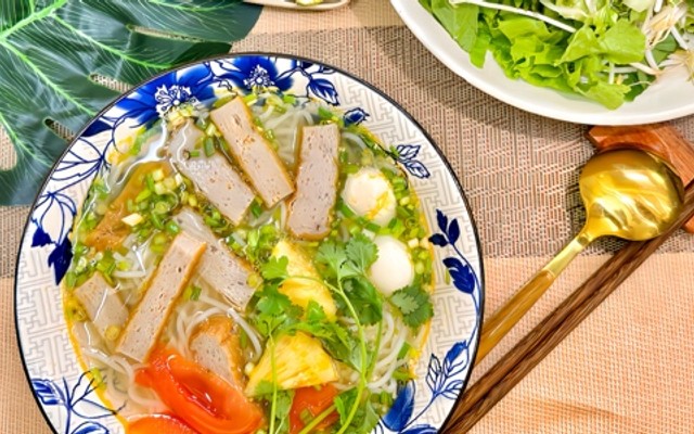 BÁNH CANH ÚT NA - Nguyễn Xí