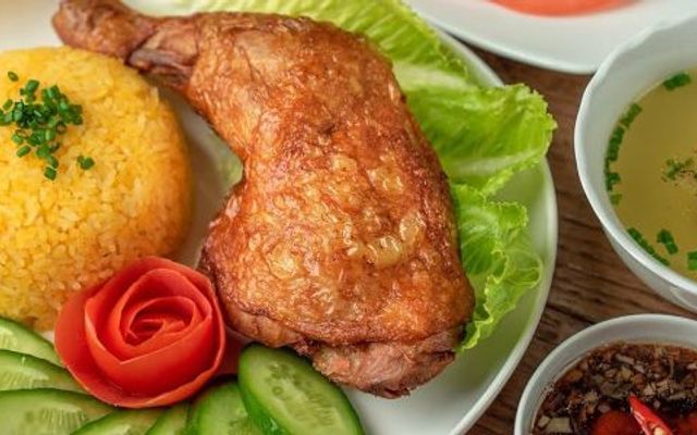 Cơm Gà Xối Mỡ Kiều Giang 2 - Tân Thới Nhất 8