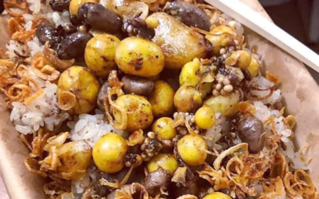 Xôi Tim Trứng Non - 394 Nguyễn Văn Cừ