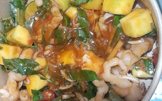 Tiệm TK - Chân Gà Sốt Thái - 35B Tản Đà