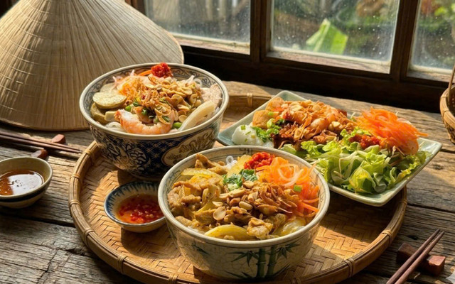 Quán Huy Mèo - Bún Nước Tương, Bún Thịt Xào & Bún Mắm Nêm - Đường Số 42