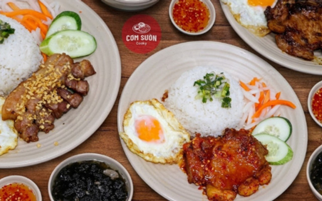 Cơm Sườn Cooky - Cơm Sườn, Ba Rọi Xốt - Thích Quảng Đức