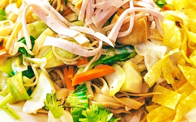 Bảo Ngân Chay Quán - Mì Ý, Miến Xào & Cơm Chiên - Đầm Sen