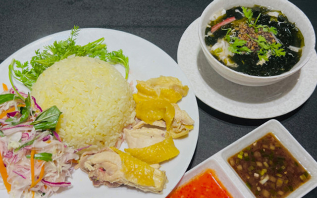 CƠM GÀ XÁ XÍU & TRÀ SỮA RICH TEA - Cầu Trần Hoàng Na