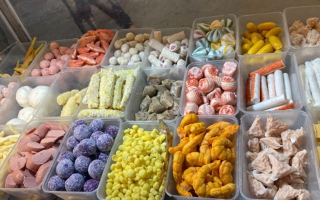 Xoắn Xít - Buffet Viên Chiên Mắm - Lĩnh Nam