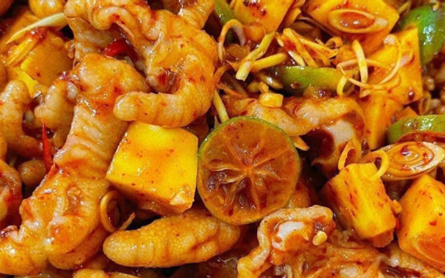 Tiệm Nami - Chân Gà Sốt Thái & Trái Cây Cắt Sẵn