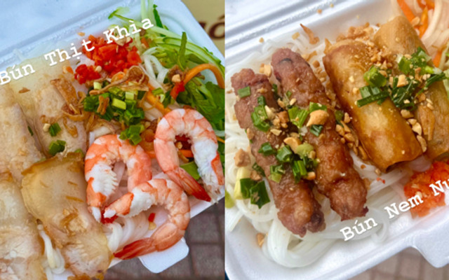 Bánh Cuốn, Bánh Ướt & Bánh Mì Gà Xé - Trần Văn Giàu