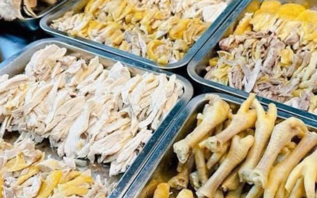 Thúy - Phở Gà Xíu Mọc, Cơm Đảo & Phở Trộn
