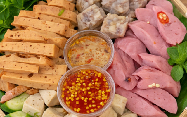 Nem Chả Hùng Phụng Nha Trang - Thích Quảng Đức