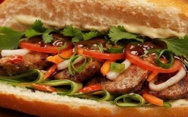 Bánh Mì Hà Nội - 607A Cách Mạng Tháng 8