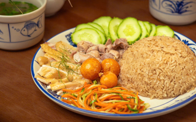 Phở Thư - Phở Gà, Cơm Gà & Cơm Sườn Bì Chả