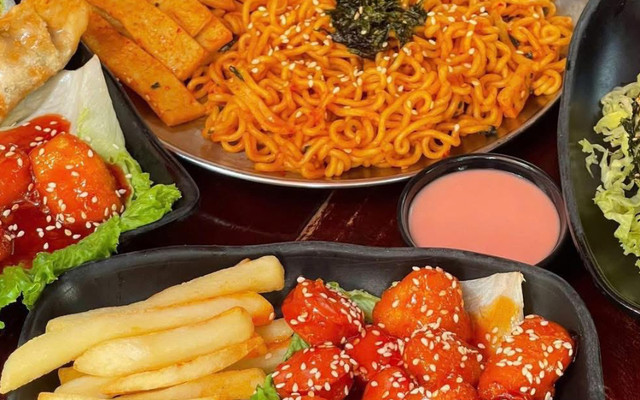 Tí Nị - Mì Trộn & Ăn Vặt - Đường Số 19