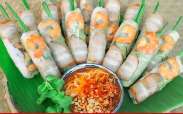 Gỏi Cuốn & Bún Mắm Nêm - Cô Vân