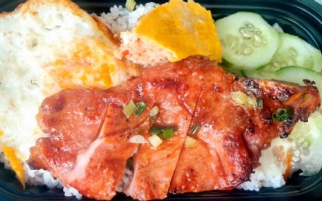 Bún Thịt Nướng, Bánh Ướt & Cơm Tấm Ly - Thủ Khoa Huân