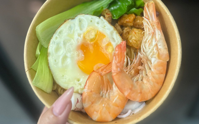 Ăn Vặt Bé Na - Lê Trọng Tấn