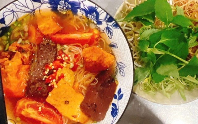 Quán Ăn Bé Sam - Thủ Khoa Huân