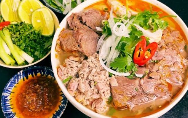 BÚN BÒ SÓNG THẦN - Dĩ An