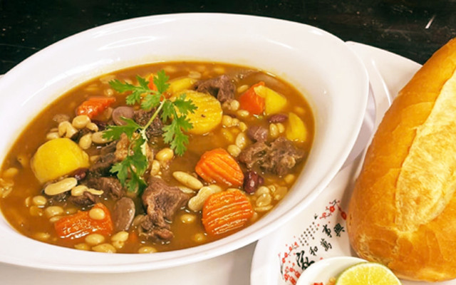 Bánh Mì LaGu Con Bò Vang - Phan Văn Hớn
