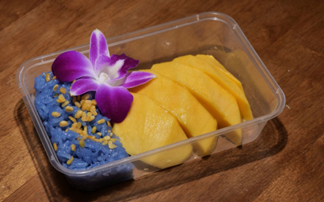 NANTHA - Xôi Xoài & Chè Thái