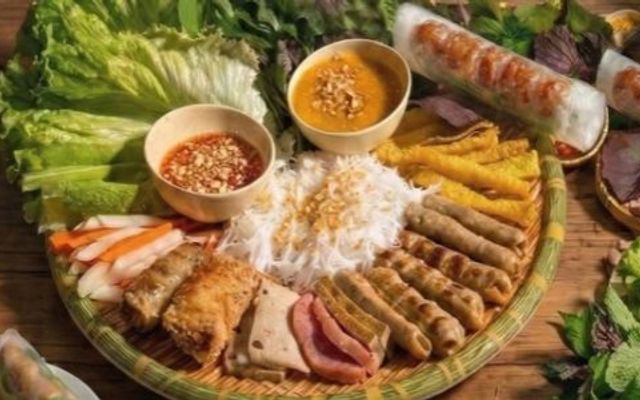 Nem Nướng Nha Trang Ninh Hòa Rin Rin - 590 Lũy Bán Bích