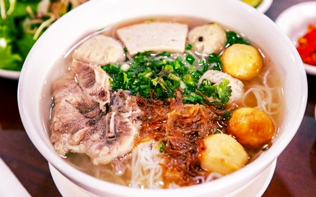 Quán O Tám - Bún Mọc & Bánh Đúc Nóng