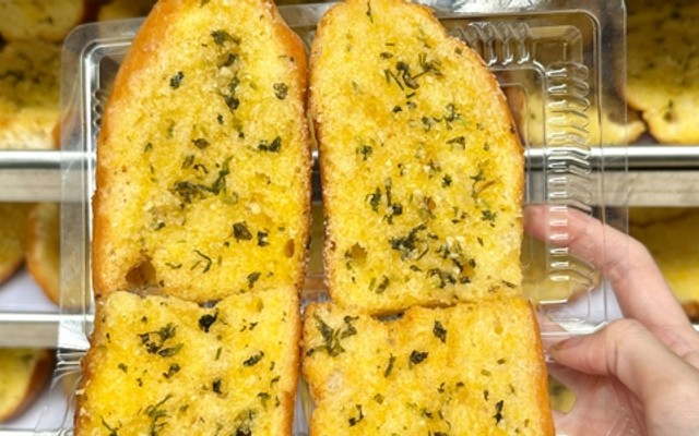 Bánh Mì Siêu Bơ Phương Anh
