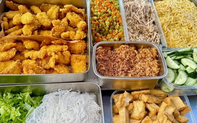 Cơm Chiên Dương Châu & Bún Nước Tương - Tân Hòa