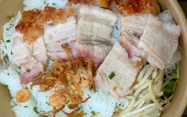 Cháo Lòng, Bánh Hỏi Heo Quay Thịt Luộc & Cháo Xương - Bếp Dung - Nguyễn Công Phương