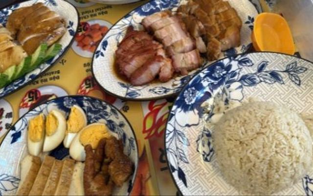 TWELVE - CƠM GÀ HẢI NAM SINGAPORE - HOÀNG DIỆU