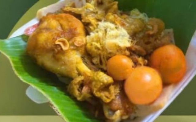 Xôi Gà Truyền Thống