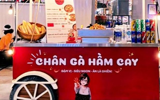 CHÂN GÀ HẦM CAY - Chợ Đêm HELIO