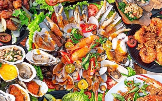 Ẩm Thực & Hải Sản - Lê Lọng - Đường Trần Văn Thời