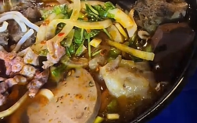 Bún Bò & Phở Bò - Anh Thanh - Lê Hồng Phong