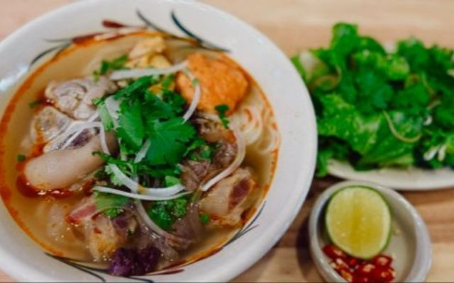Quảng Trị 74 - Bún Bò, Bún Thịt Nướng & Bánh Ướt