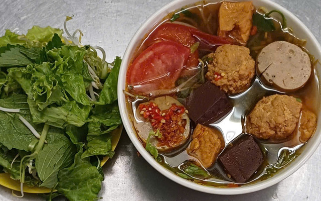 Hạnh Kim - Bún Riêu & Canh Bún - Quang Trung