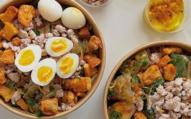 Bánh Tráng Cô Hường - Phơi Sương, Trứng Lòng Đào & Tóp Mỡ