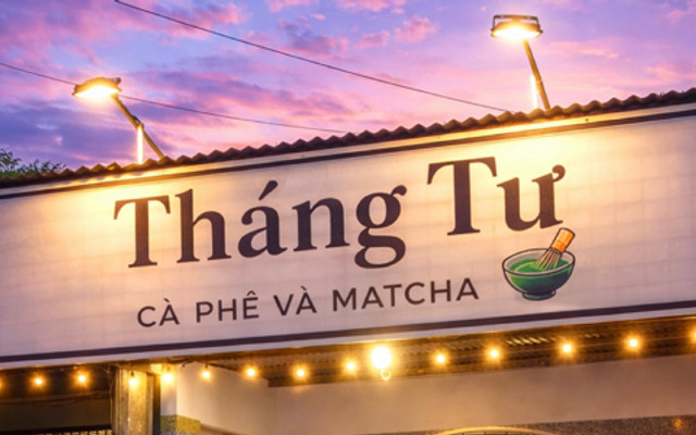 Tháng Tư Cà Phê & Matcha