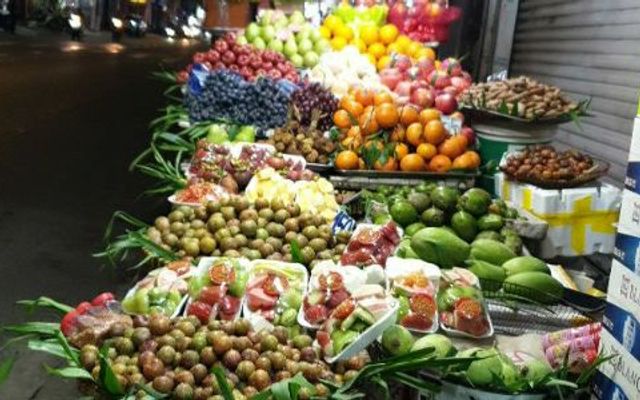 Sạp Trái Cây Tươi - Phương Vy - 699 Lạc Long Quân
