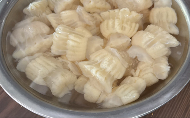 Chân Gà Sốt Thái, Bánh Tráng Lụi & Bánh Tráng Trộn - Chị Su - Lý Chính Thắng