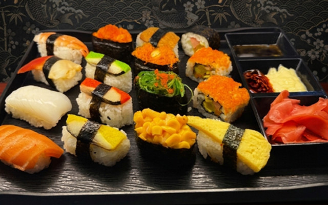 Sushi & Ramen - Cổ Nhuế