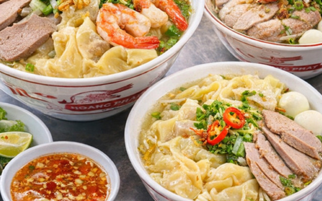 Hủ Tiếu Hoàng Phát - Mì & Hoành Thánh - Lê Văn Duyệt