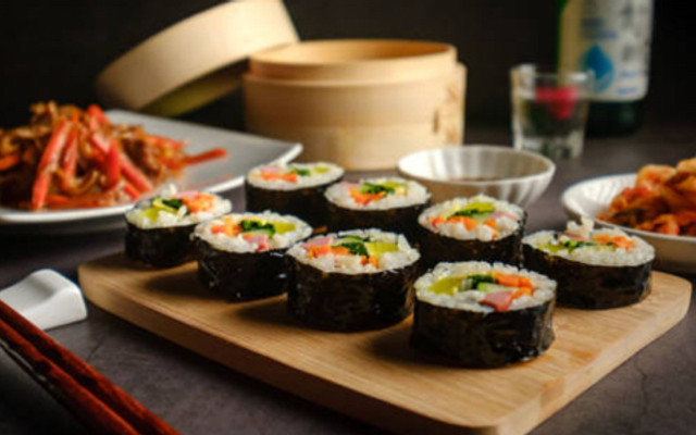Bong’s Gimbap - Cơm Trộn - Hoàng Công Chất