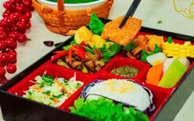Chay Ánh Dương - Lacasta Văn Phú