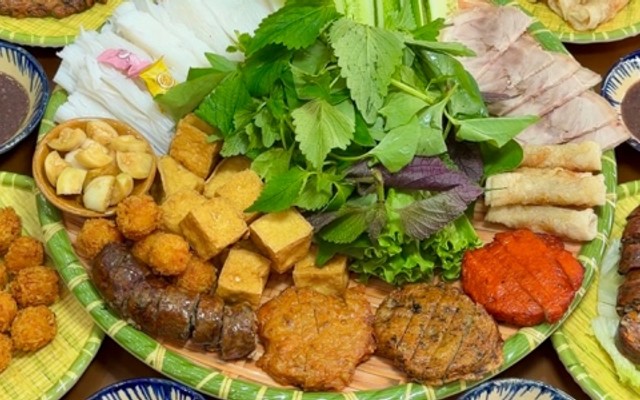 BÚN ĐẬU MẮM TÔM Út Chẻm - Bùng Binh Phú Hòa