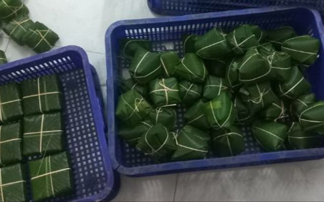 Bánh Chưng Bánh Giò 18a